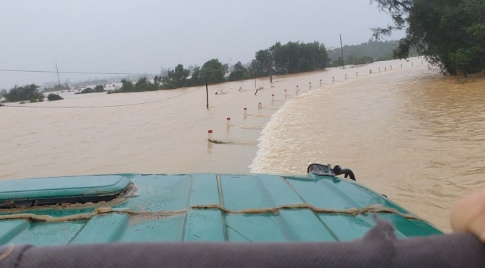 SmartSelect_20201021-201243_Video Player