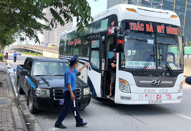 photo-1-15897864713581476758296-0702