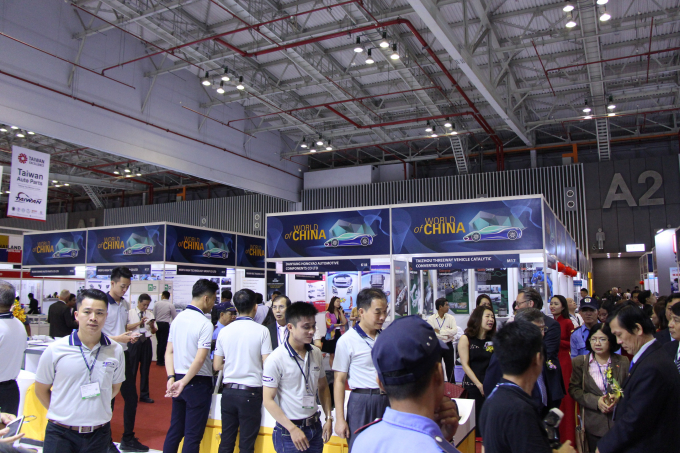 khu trien lam Trung Quoc