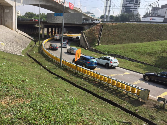 BL - qua ham cau vuot