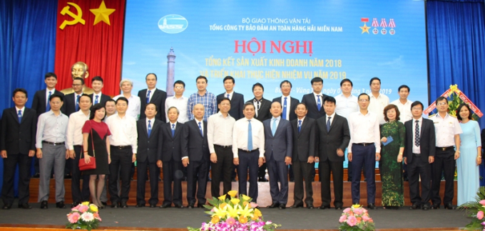 Ban lanh dao TCT va Bo GTVT