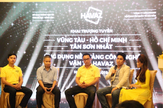 nhom chuyen gia cong nghe