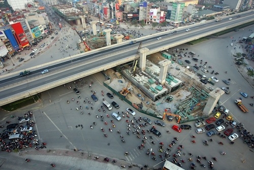 Toan-canh-ham-chui-QL6-Thanh-Xuan-tu-tren-cao