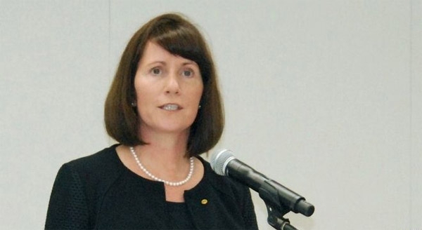 20150624102100-hamp1