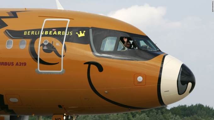 130923181254-crazy-liveries-germanwings-bearbus-ho