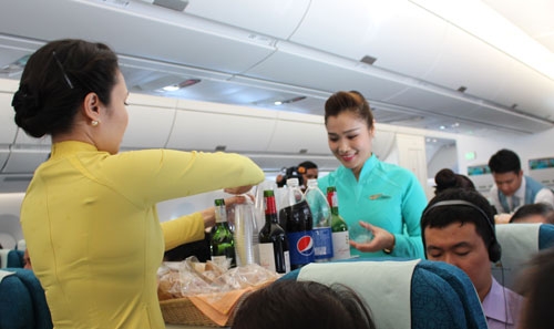20150703-may-bay-a350-cua-vietnam-airlines-thuc-hi