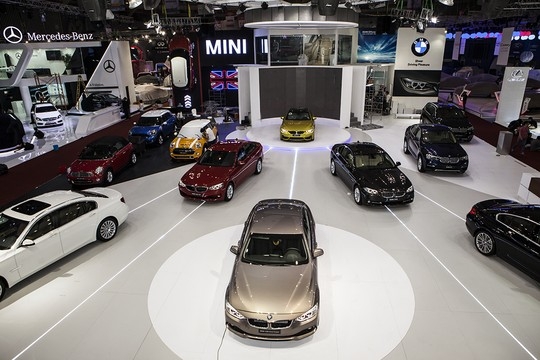 hinh-tong-quan-gian-hang-bmw-mini-1416447048819