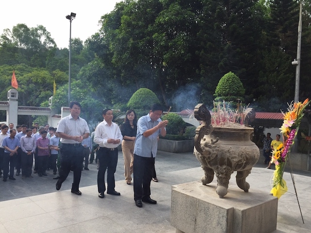 Btr tai Nga 3 Dong Loc