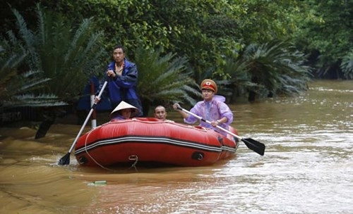 thiet-hai-dang-so-do-mua-lu-o-mien-bac-hinh-2