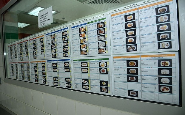 5Những suất ăn trên máy bay được làm như thế nào