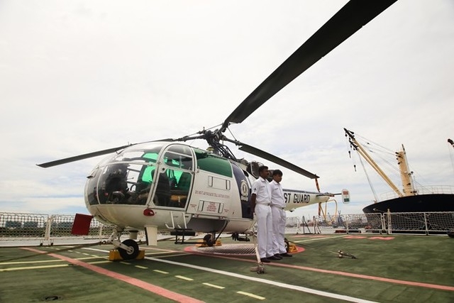 7tàu cảnh sát biển ấn độ