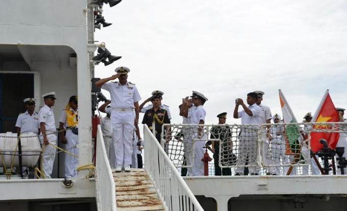 b tàu cảnh sát biển ấn độ