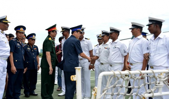 h tàu cảnh sát biển ấn độ