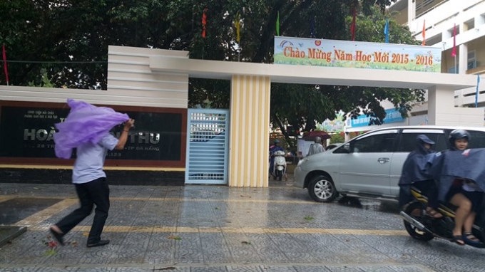 Bão số 3 tiến sát Đà Nẵng, cả thành phố náo loạn t
