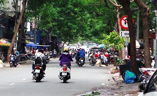 Đoạn đường Vĩnh Viễn nơi xảy ra vụ nhánh cây phượn