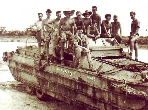 xe lội nước 5
