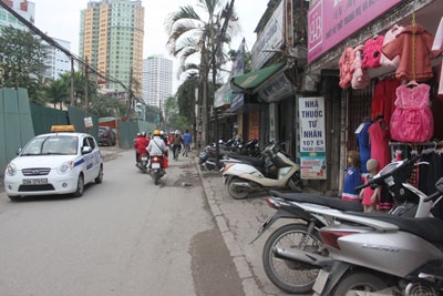 Một đoạn phố Nguyên Hồng.
