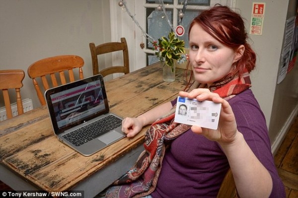 Bị 3 hãng hàng không huỷ vé vì có tên đẹ