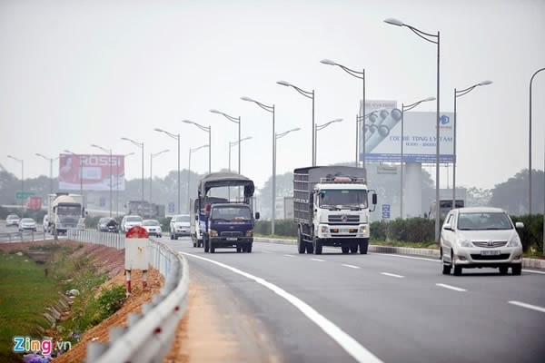 2 Toàn cảnh quốc lộ Hà Nội - Bắc Giang 