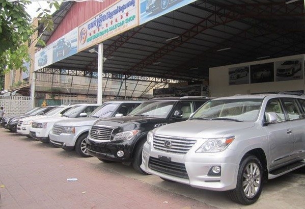 Thiên đường xe hơi cũ ở Campuchia 3