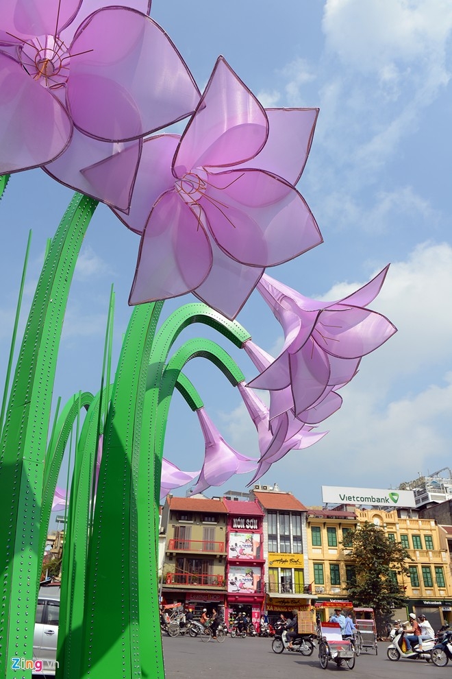 3 tháo dỡ đài hoa loa kèn