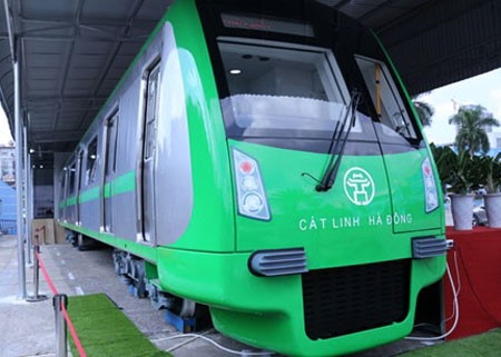 Việt hóa toàn bộ ngôn ngữ trên tàu Cát