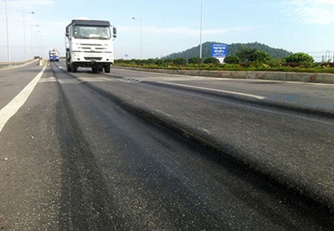 Hơn 11.000 tỉ đồng khắc phục hằn lún tre