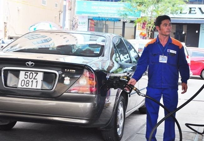 Petrolimex điều tra nguyên nhân hàng loạt ô