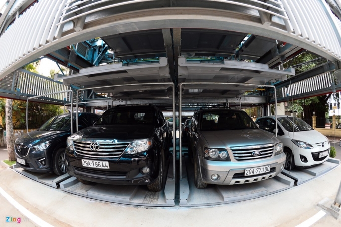 2 Khai trương giàn thép đỗ xe 4 tầng hiệ