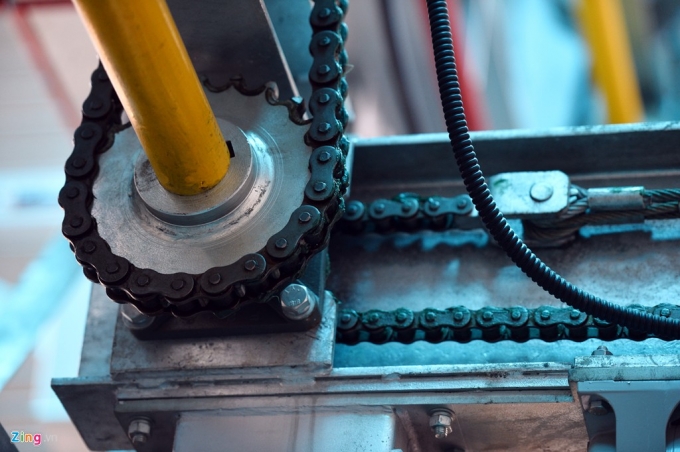 3 Khai trương giàn thép đỗ xe 4 tầng hiệ