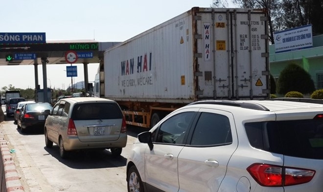 Nhiều trạm thu phí bối rối trước quy đi