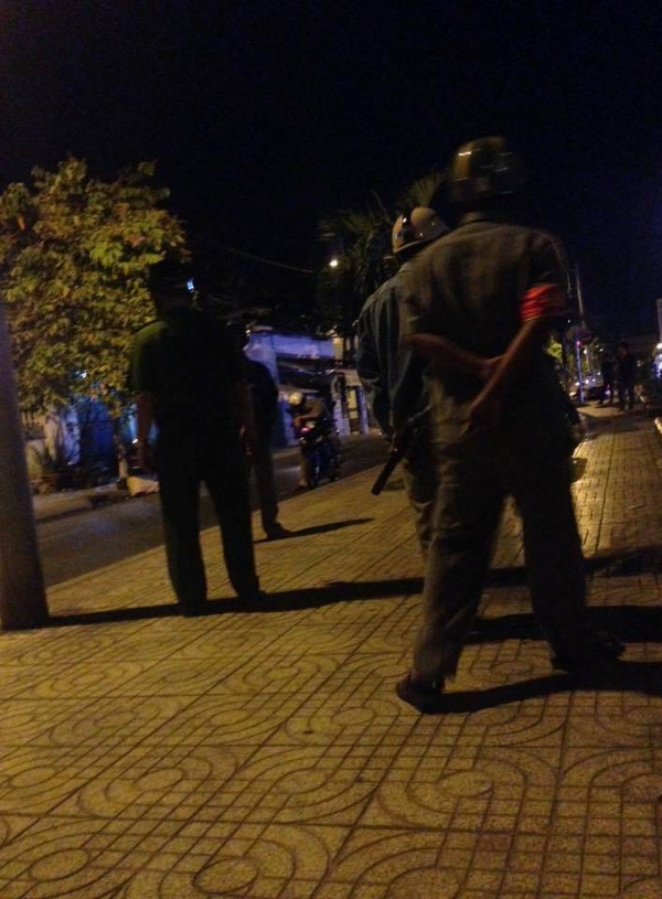 Thanh niên Sài Gòn kéo nhau đến quấy phá 