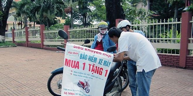 Cần “bàn tay” đủ mạnh để nâng ý thức ba