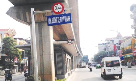 Buýt nhanh nghìn tỷ nguy cơ “vỡ trận”