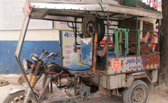 Xe giả danh thương binh giành khách, chiếm 