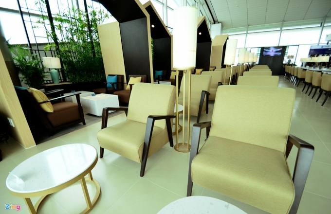 6 Chiêm ngưỡng phòng chờ VIP mới ở sân