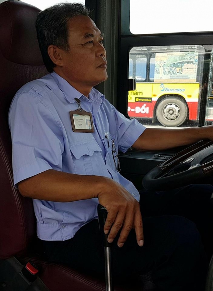 Tài xế xe buýt và những rủi ro nghề nghi