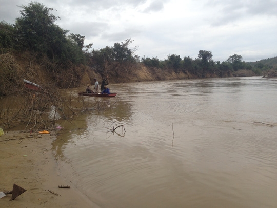 2 Vụ chìm thuyền chở 21 người- Tìm thấ