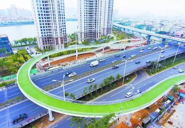 Trung Quốc xây dựng đường trên cao đầu 