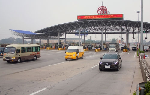 Đầu tư trước gần 600km đường cao tốc Bắc-Nam