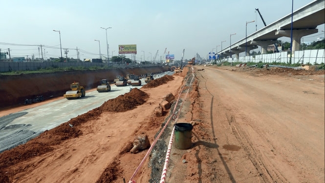 Đường hầm Xa lộ Hà Nội nguy cơ chậm t