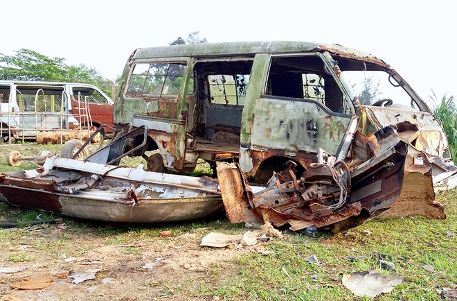 4 Nghĩa địa ôtô ở Hà Tĩnh