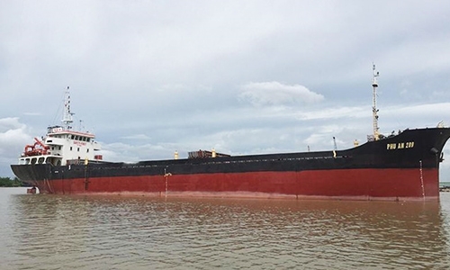 Một tàu Việt Nam thoát khỏi cướp biển 