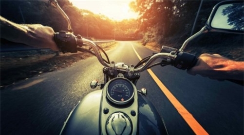Những mẹo nhỏ giúp lái xe máy an toàn