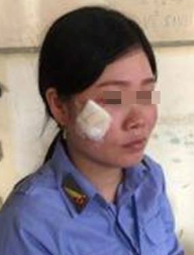 Tài xế đánh nhân viên gác chắn tàu đang mang thai