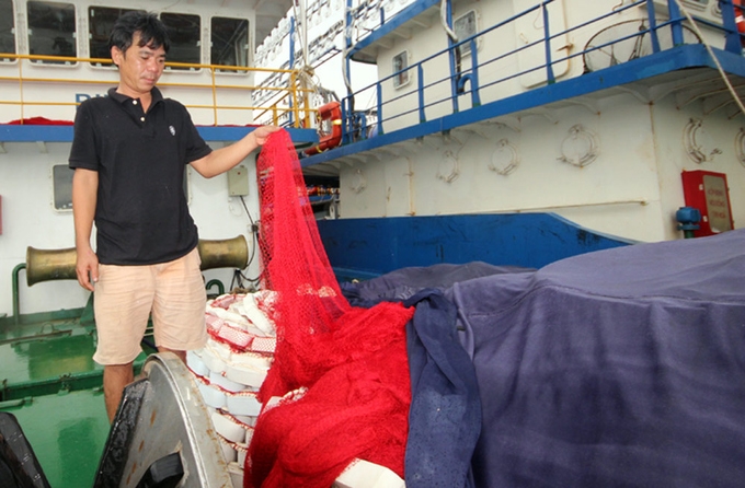 6 Những con tàu vỏ thép hàng chục tỷ nằm chờ sửa c