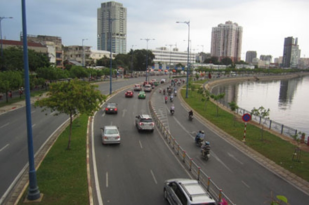 2 Buýt nhanh Tp.HCM sẽ có nhiều điểm khác buýt nha