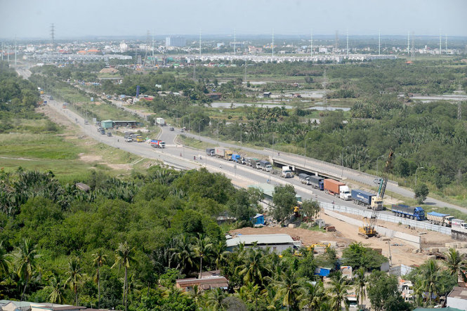 183,7 tỉ đồng chống lún đường vành đai 2 ở TP.HCM