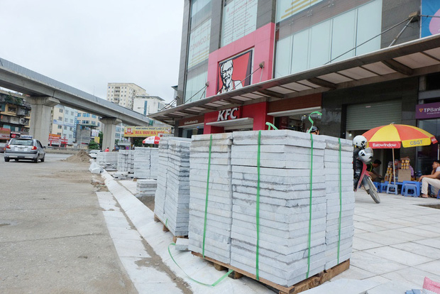 3 Vỉa hè lát đá tự nhiên bền 70 năm thay cho gạch 