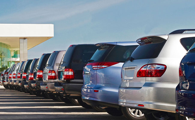 Không tiền vẫn mua được ô tô sang